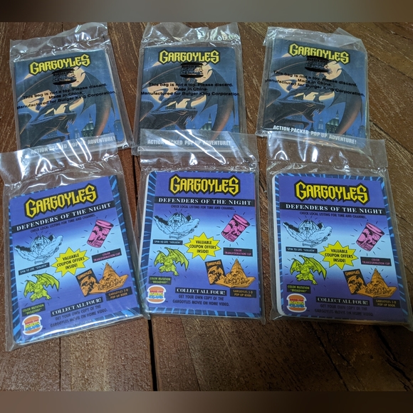 NIP VTG 1995 Gargoyles Pop-Up Book Burger Kin - Picture 2 of 4